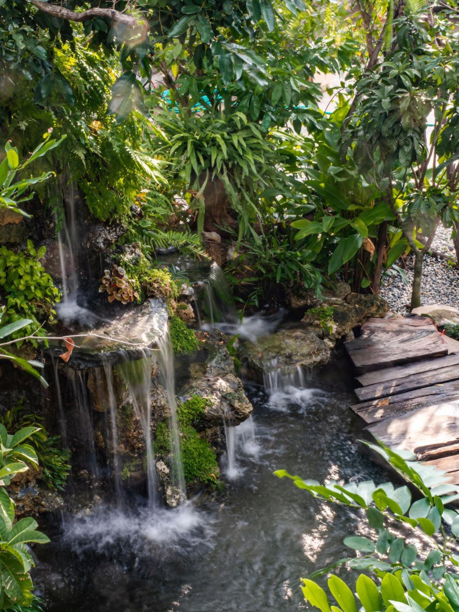 Crystal Resort Korat Nakhon Ratchasima Exterior photo