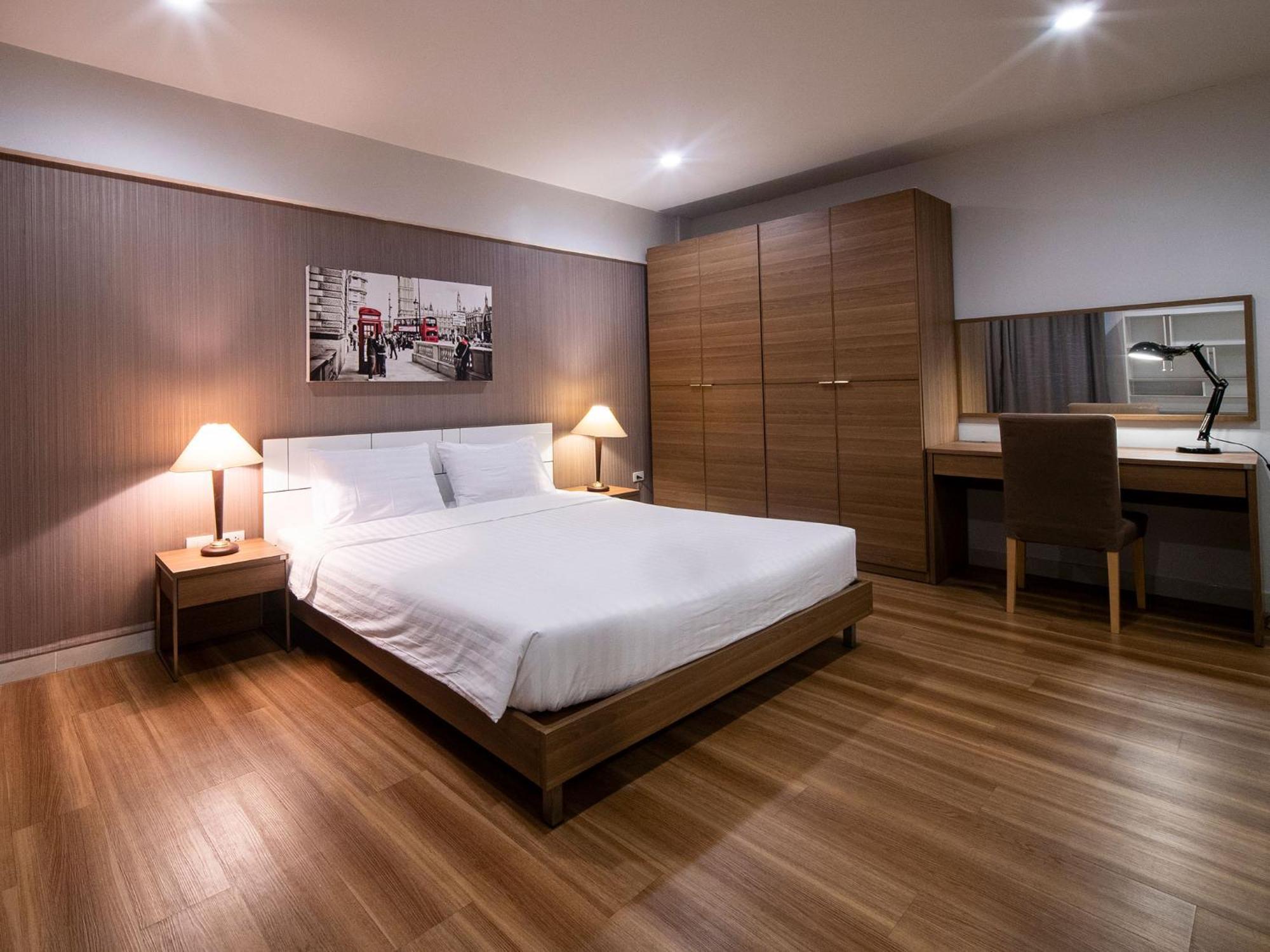 Crystal Resort Korat Nakhon Ratchasima Exterior photo
